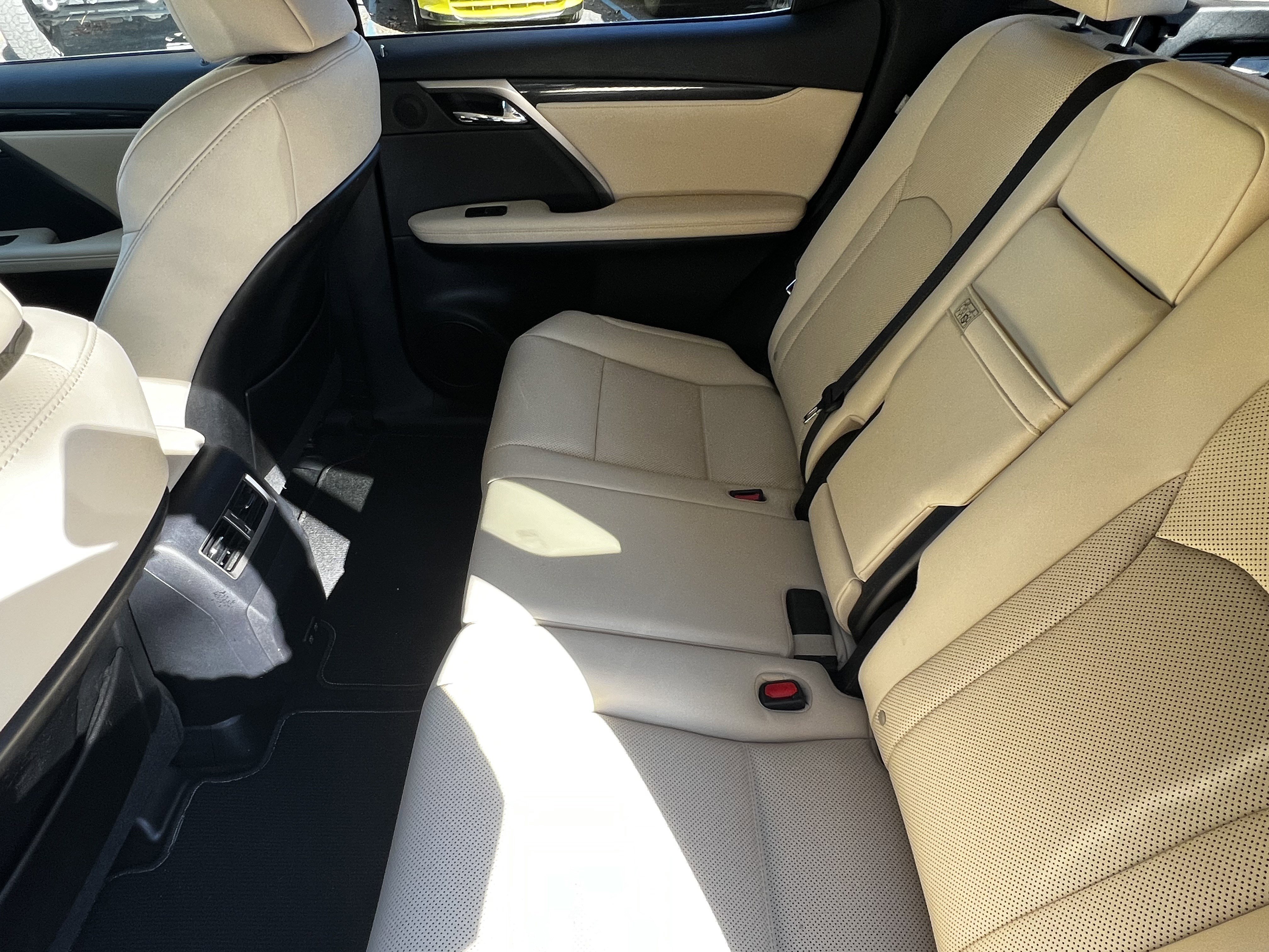 Used 2021 Lexus RX 350 FWD w/ Accessory Package image 31