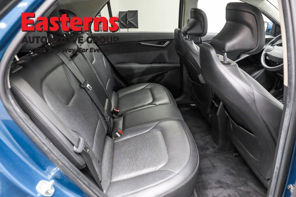 Used 2023 Kia Niro Wave w/ Wave Preserve Package image 23