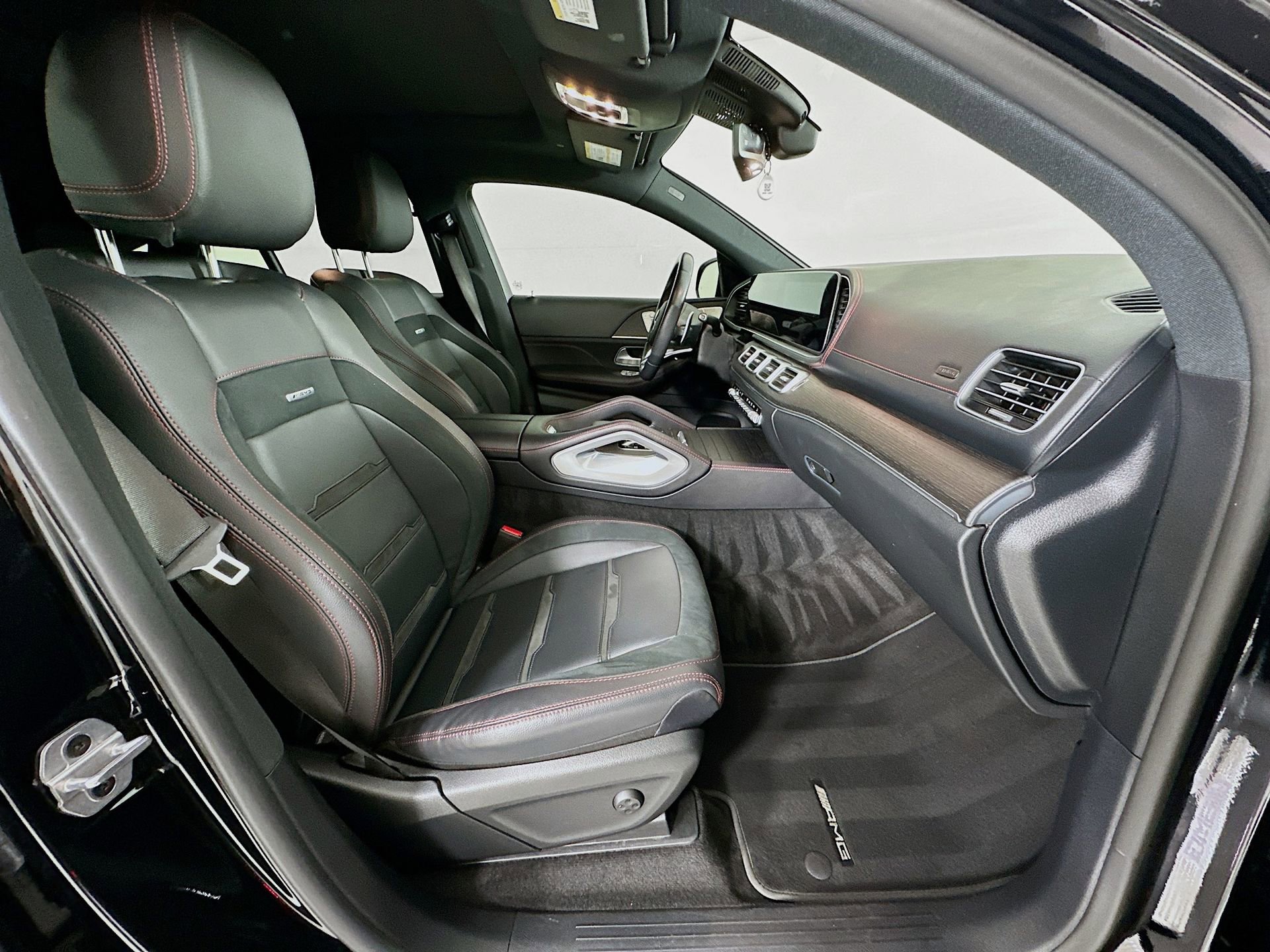 Used 2022 Mercedes-Benz GLE 53 AMG 4MATIC Coupe image 30