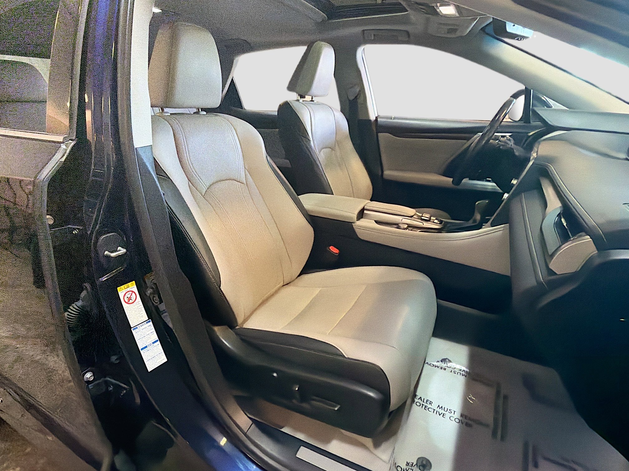 Used 2017 Lexus RX 450h AWD w/ Accessory Package image 34