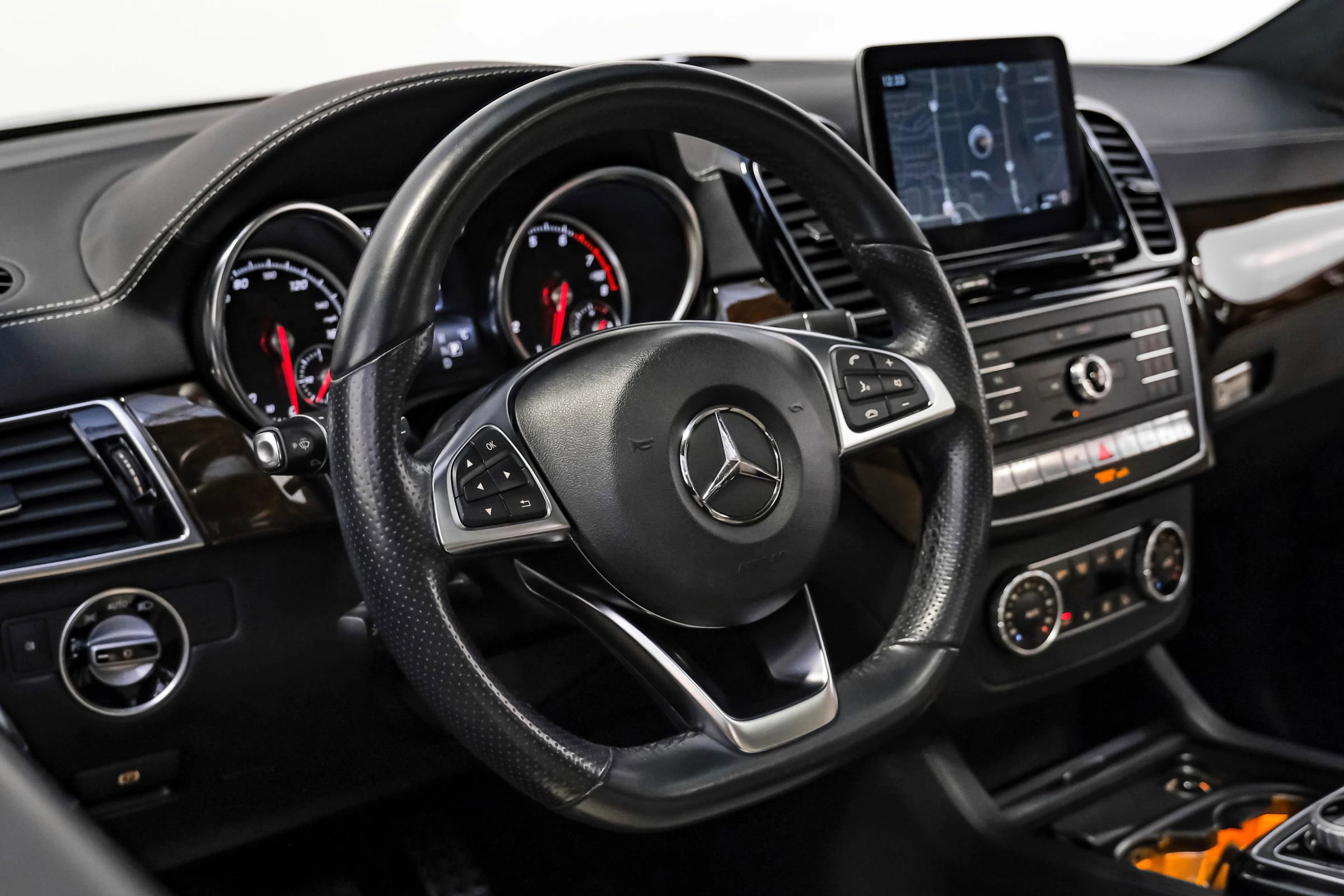 Used 2017 Mercedes-Benz GLE 43 AMG GLE 43 Sport Utility 4D image 11