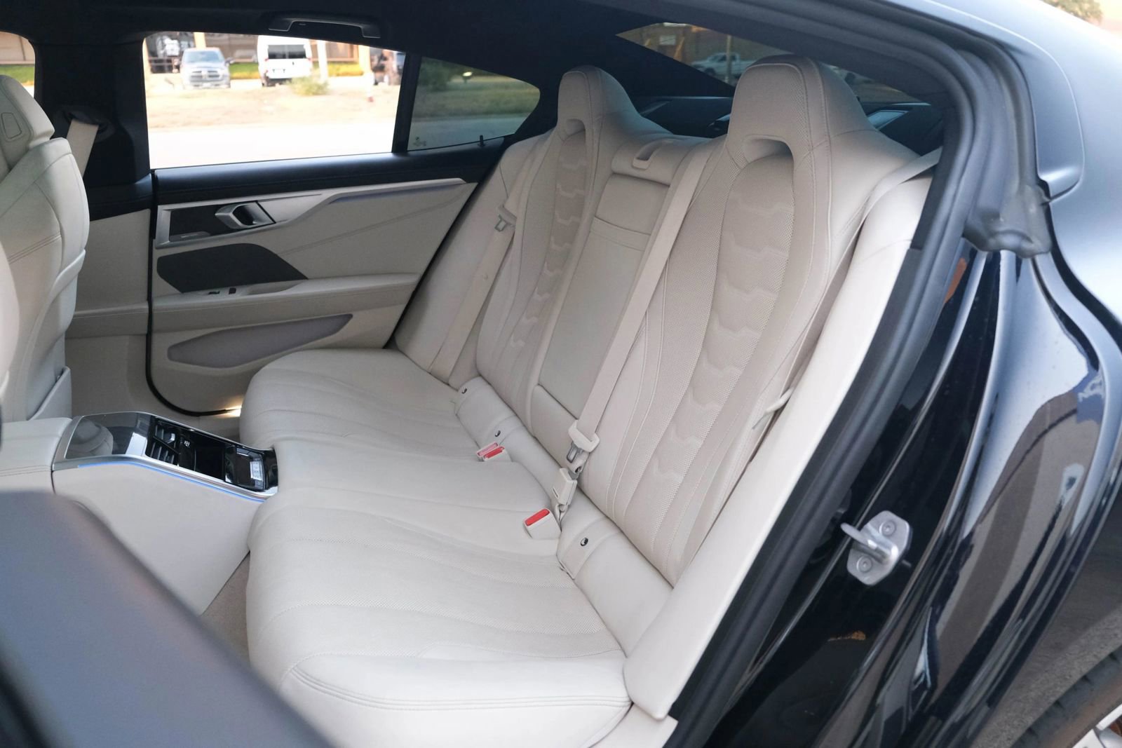 Used 2021 BMW 840i Gran Coupe w/ M Sport Package image 27