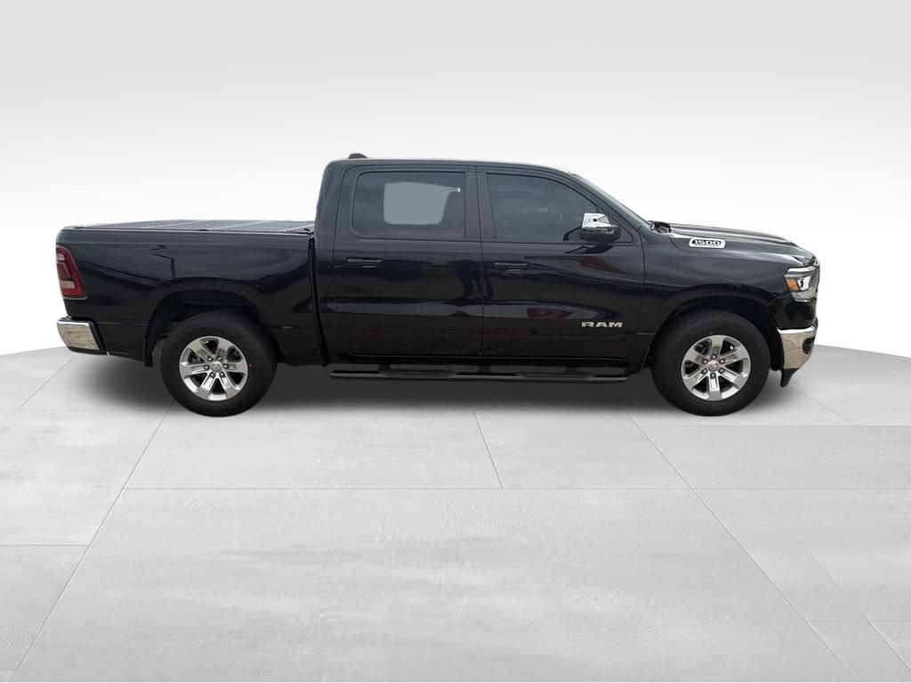 Used 2023 RAM 1500 Laramie AWD/4WD image 3
