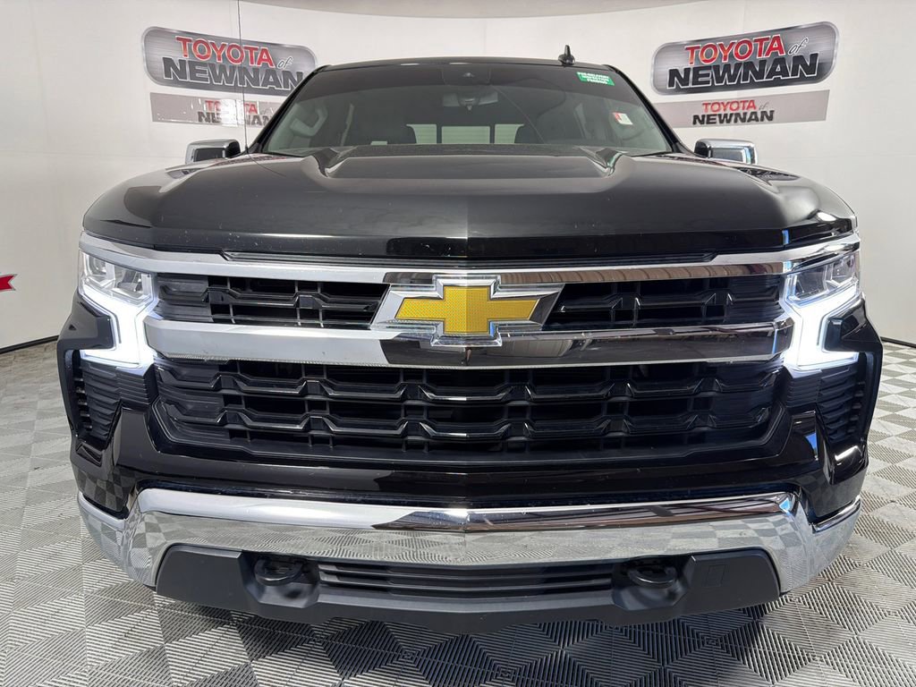 Used 2023 Chevrolet Silverado 1500 LT w/ Z71 Off-Road Package image 8