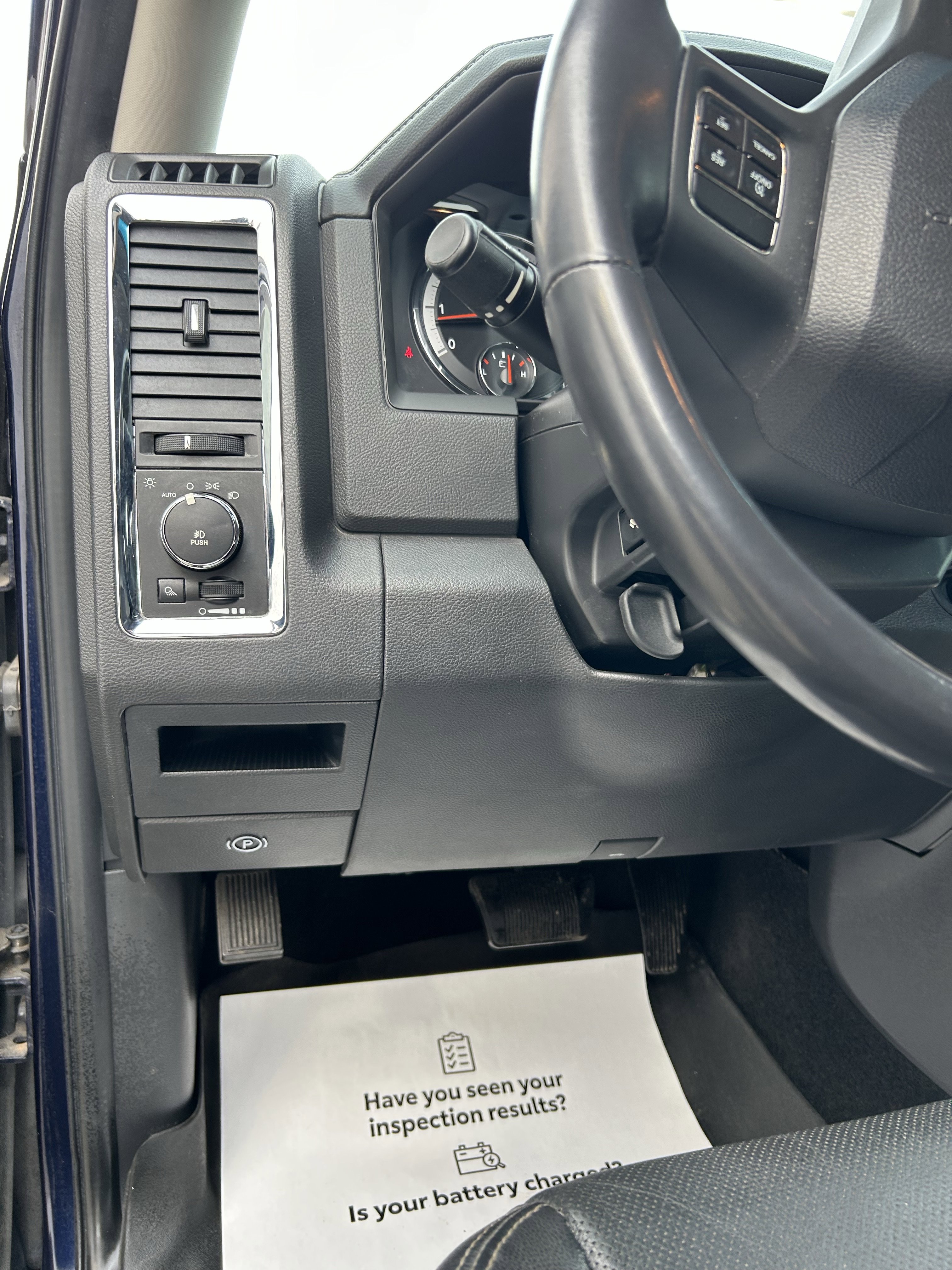 Used 2012 RAM 1500 Laramie image 23