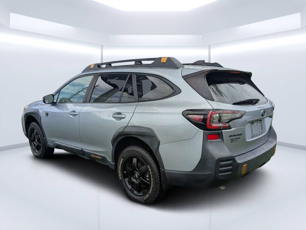 Used 2022 Subaru Outback Wilderness AWD/4WD image 5