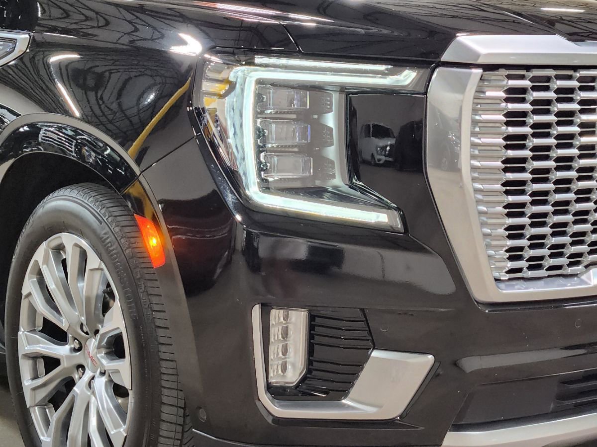 Used 2024 GMC Yukon Denali w/ Advanced Technology Package image 13