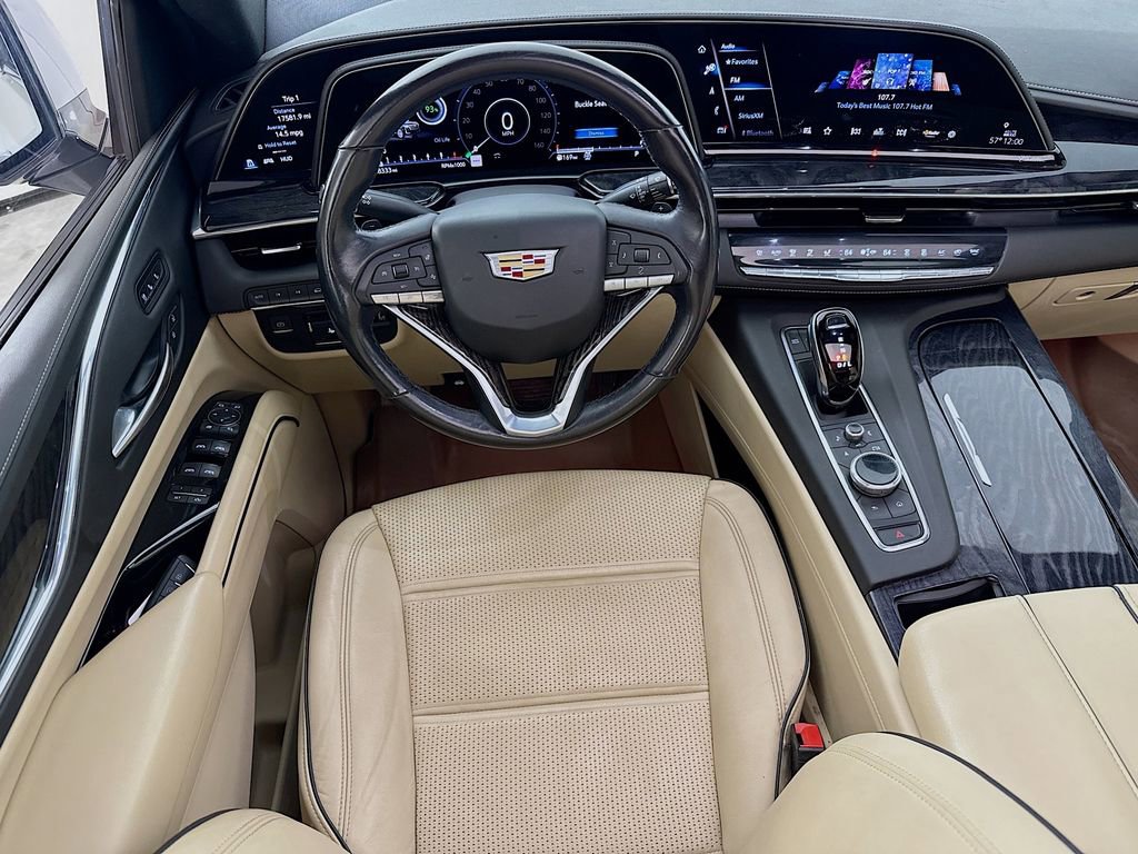 Used 2021 Cadillac Escalade ESV Premium Luxury w/ Driver Assist Tech Package image 26