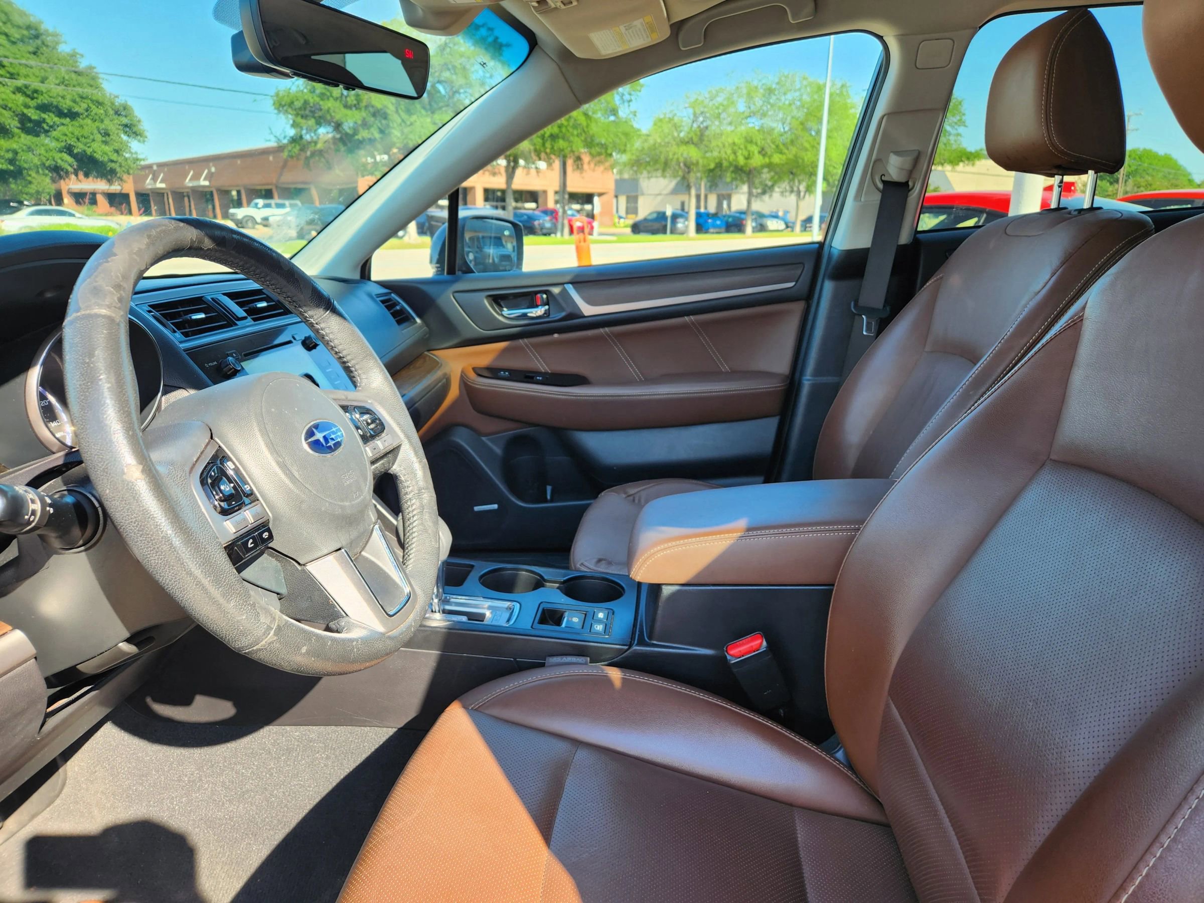 Used 2017 Subaru Outback 2.5i Touring AWD/4WD image 10