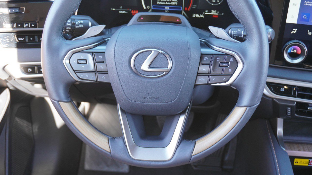 Used 2025 Lexus RX 350 Premium w/ Convenience Package image 29