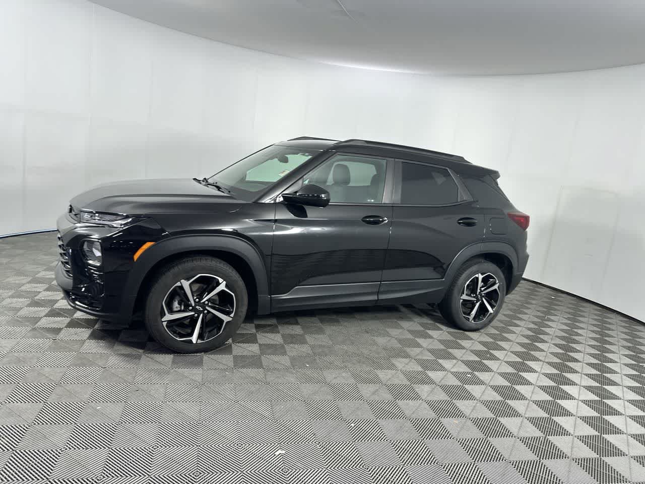 Used 2022 Chevrolet TrailBlazer RS FWD image 5