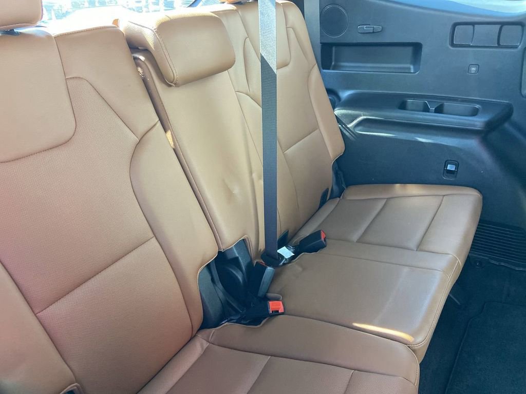 Used 2025 Kia Telluride SX X-Line image 24