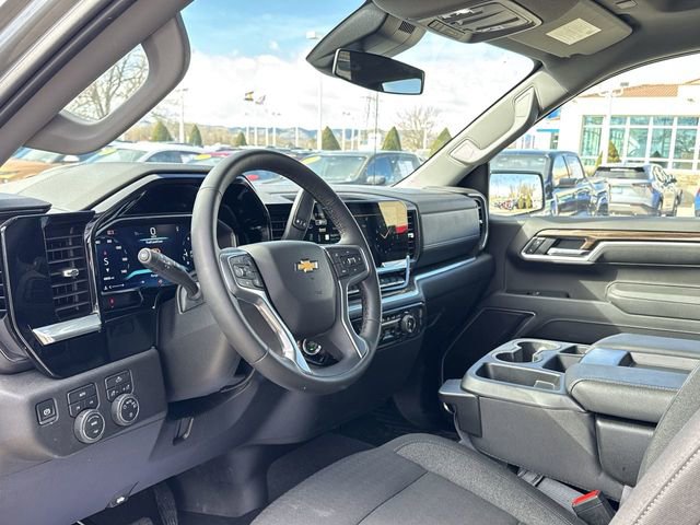 Used 2026 Chevrolet Silverado 1500 LT image 11