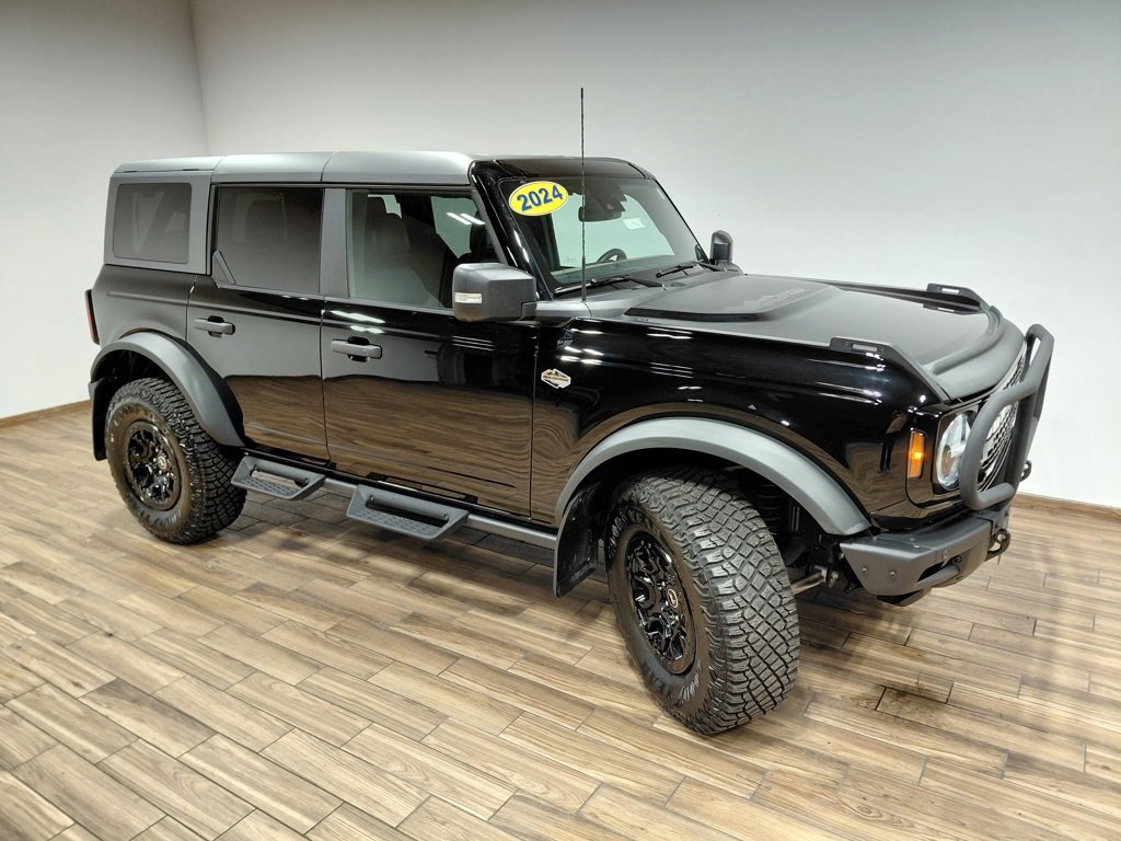 Certified 2024 Ford Bronco Wildtrak image 18