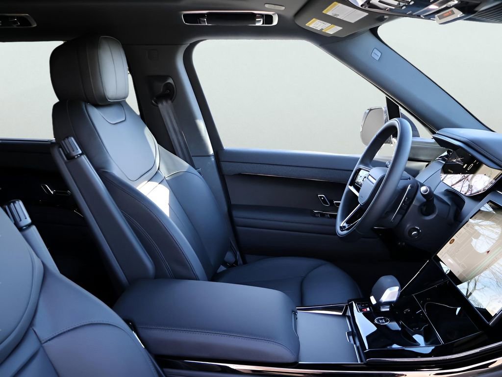 New 2026 Land Rover Range Rover Sport Dynamic SE image 9