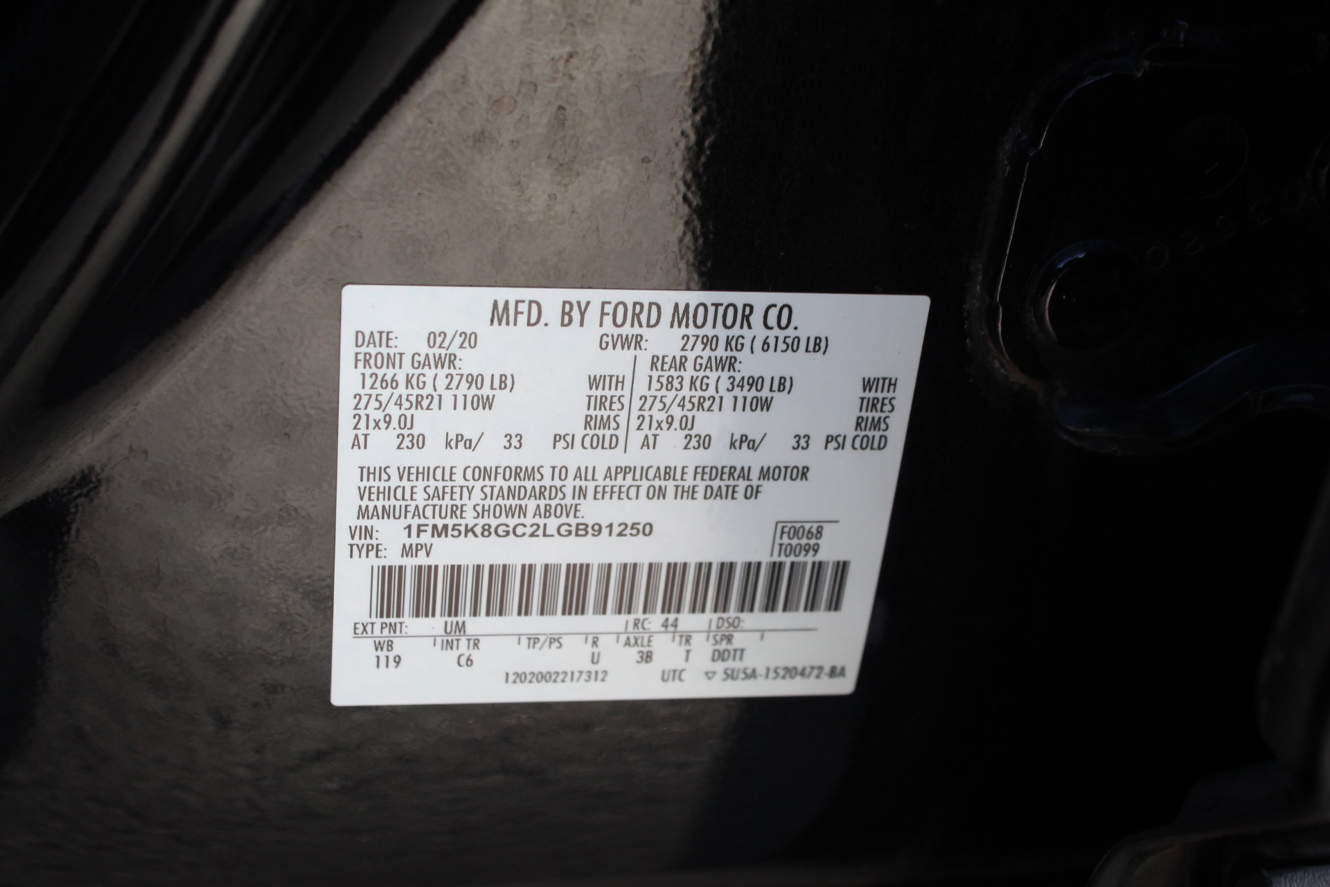 Used 2020 Ford Explorer ST w/ ST Street Pack image 11