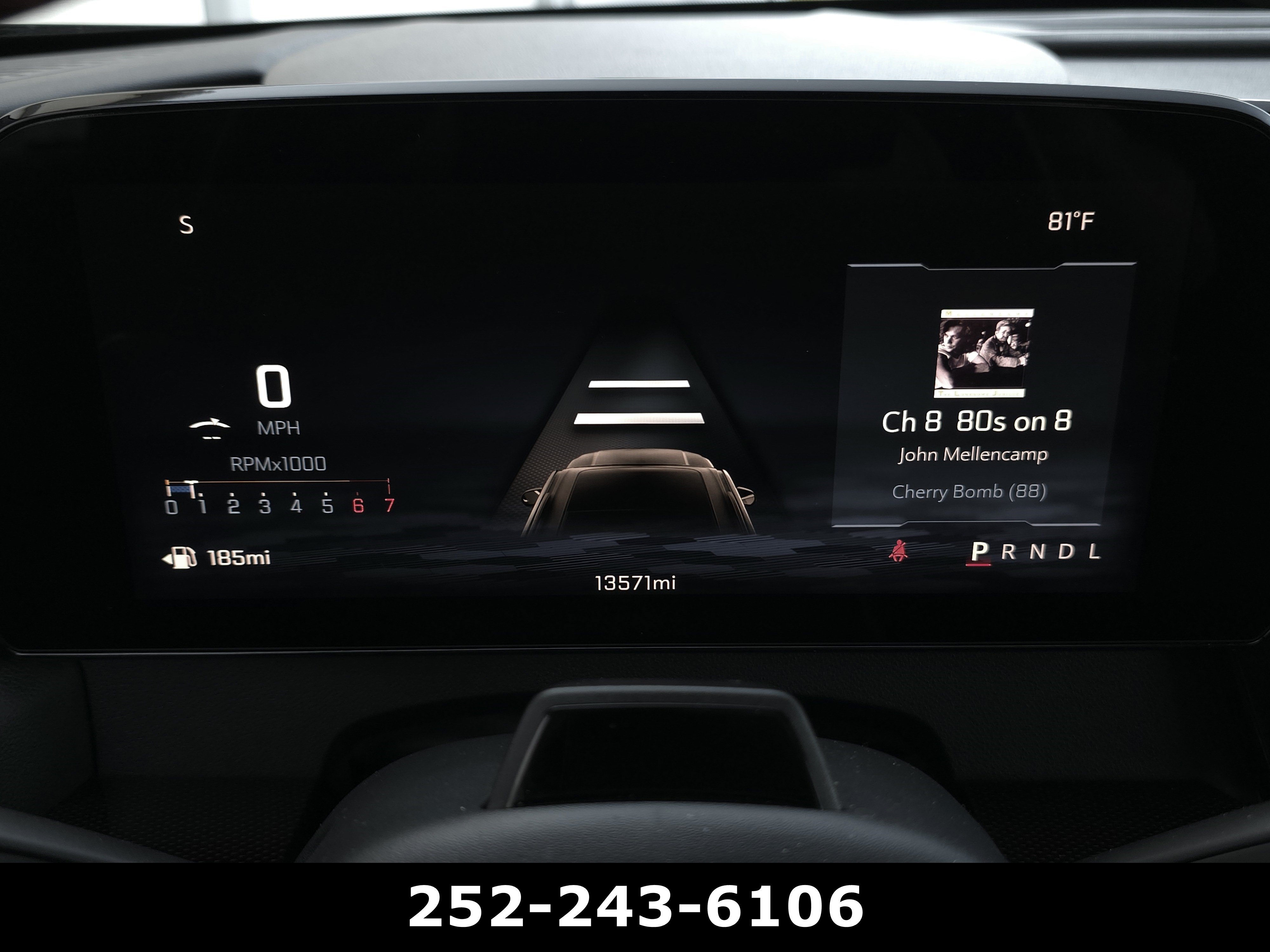 Used 2026 Chevrolet Traverse RS FWD image 29