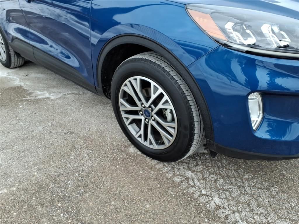 Certified 2022 Ford Escape SEL image 5