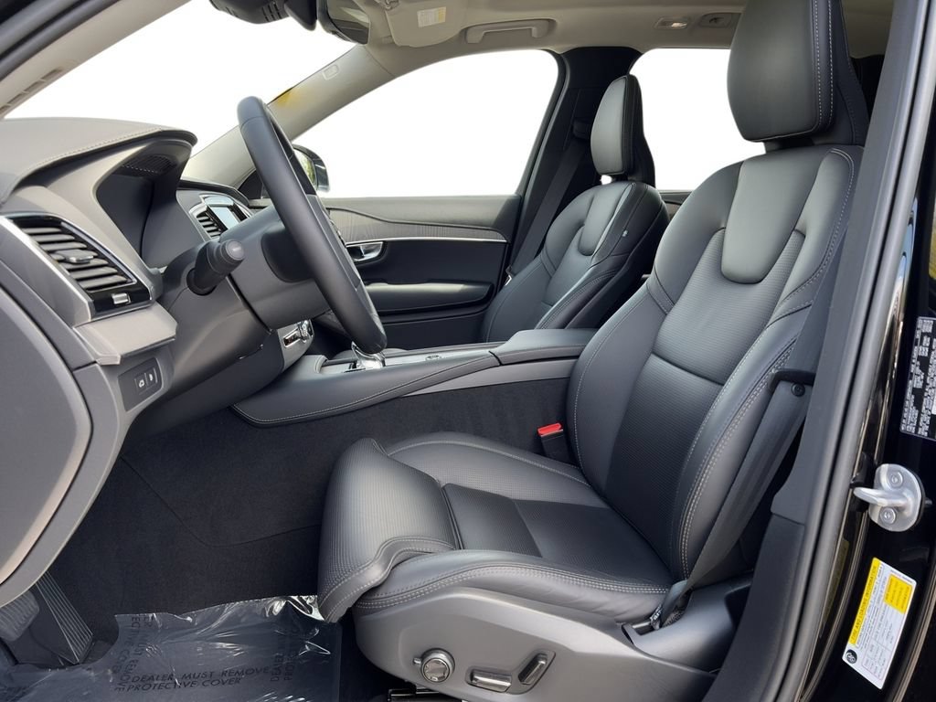 Used 2023 Volvo XC90 T8 Ultimate AWD/4WD image 4