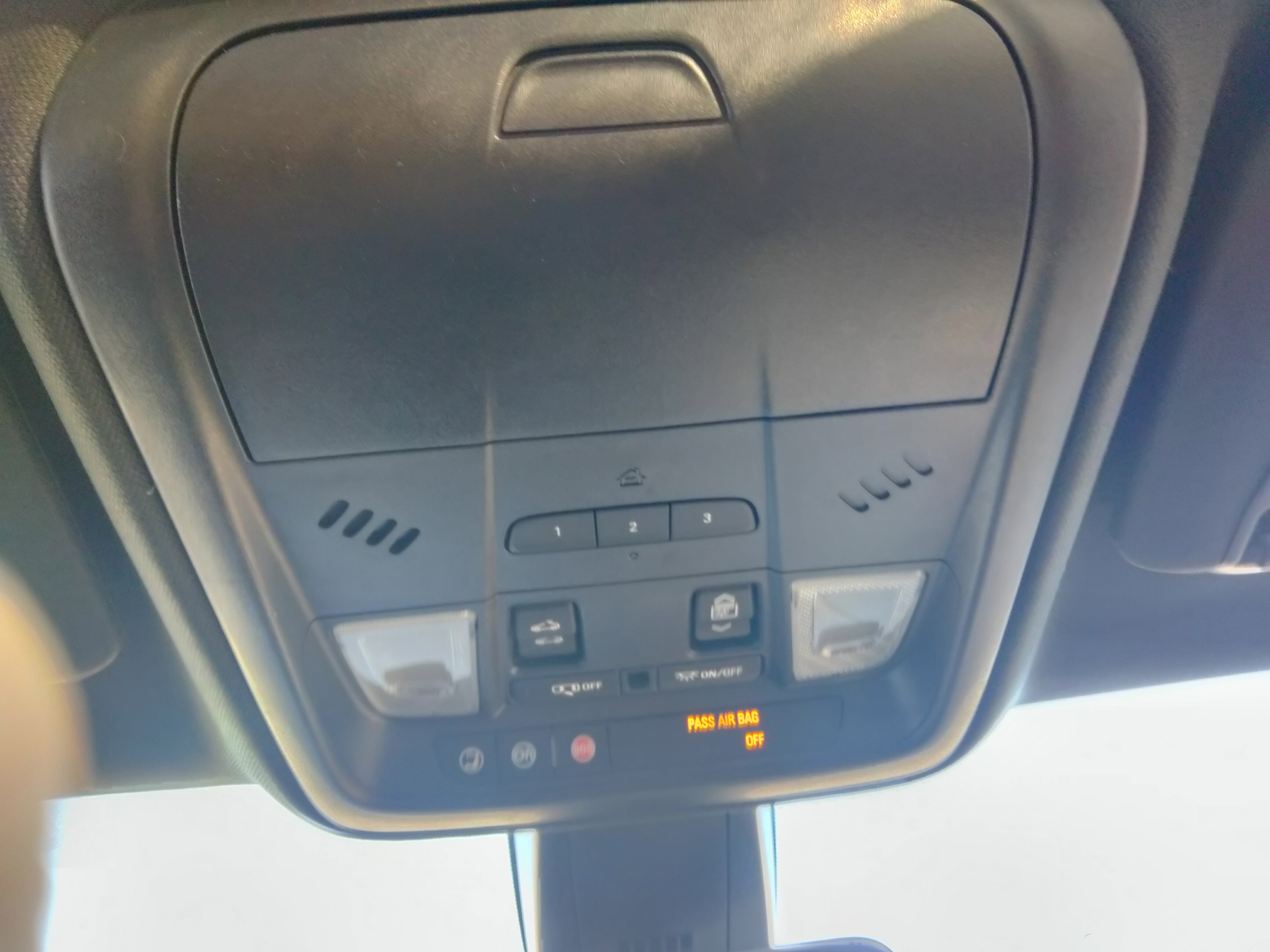 Used 2017 Cadillac XT5 Luxury w/ Driver Awareness Package image 24