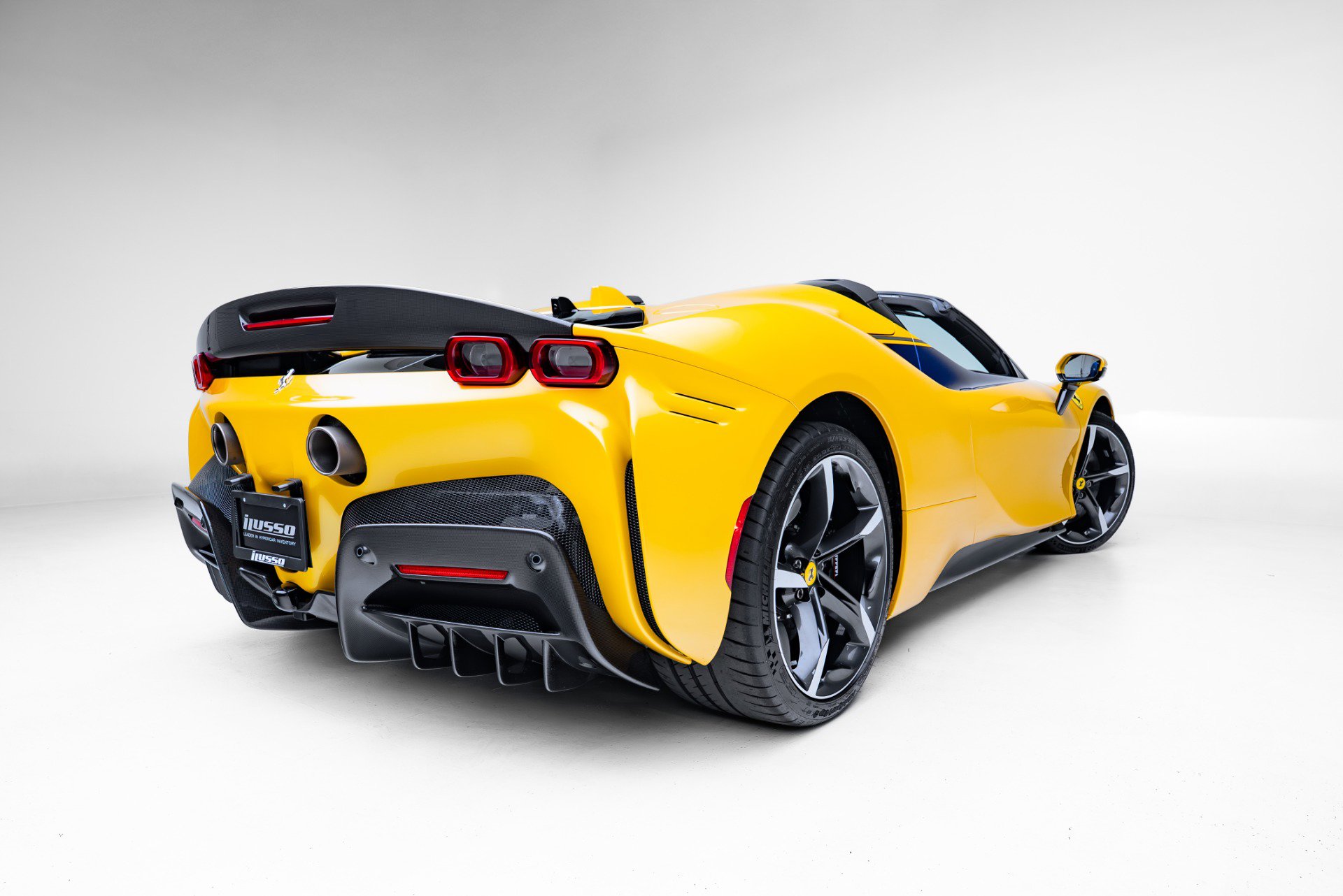 Used 2023 Ferrari SF90 Spider AWD/4WD image 75