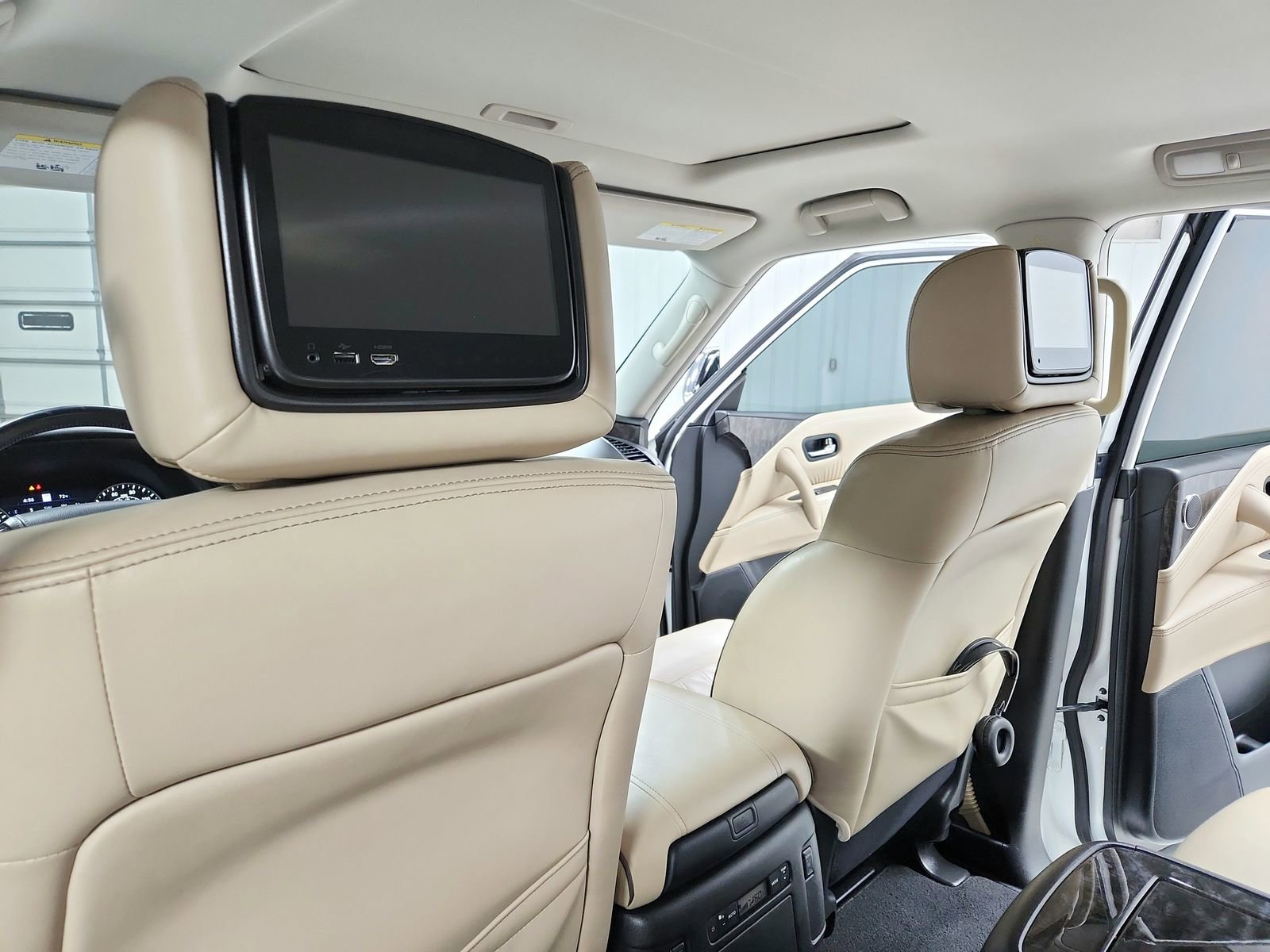 Used 2021 Nissan Armada Platinum w/ Captain's Chairs Package image 41