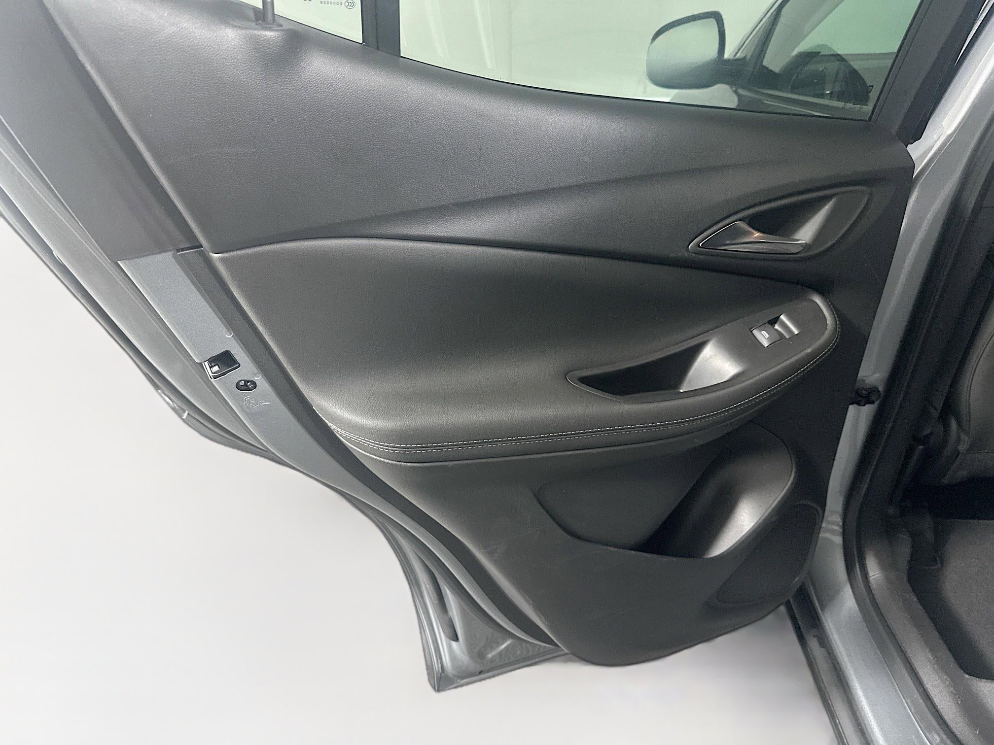 Used 2024 Buick Encore GX Preferred image 27