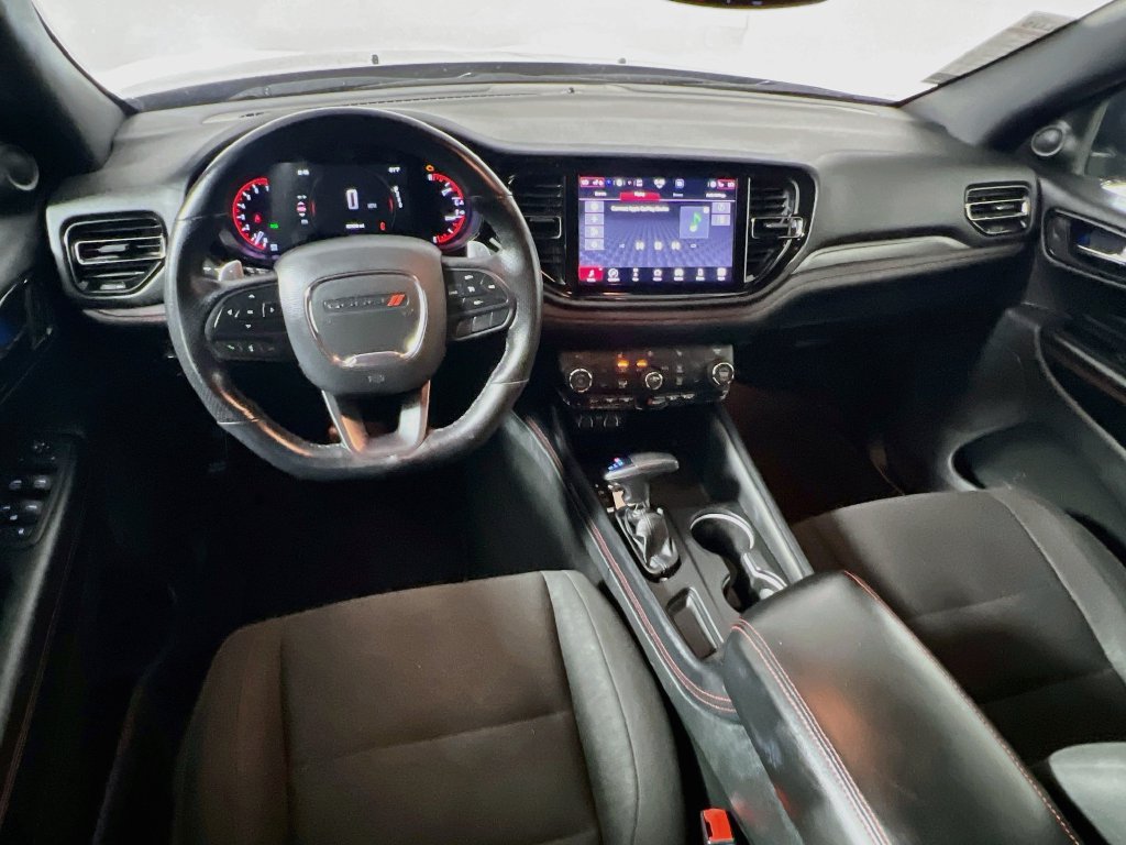Used 2025 Dodge Durango GT RWD image 25
