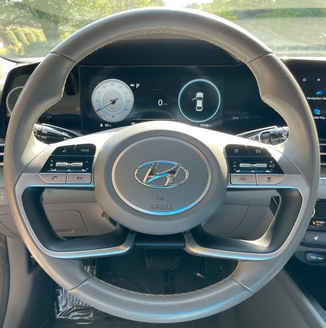 Used 2023 Hyundai Elantra SEL w/ Convenience Package image 21