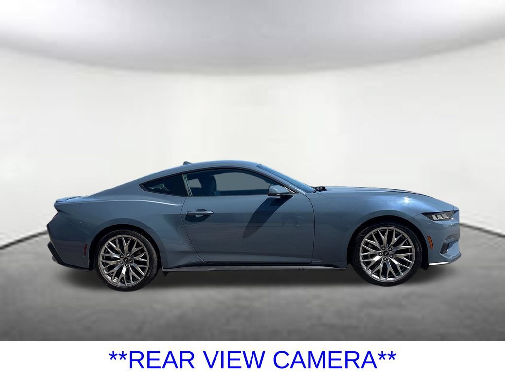 Used 2025 Ford Mustang Premium RWD image 7