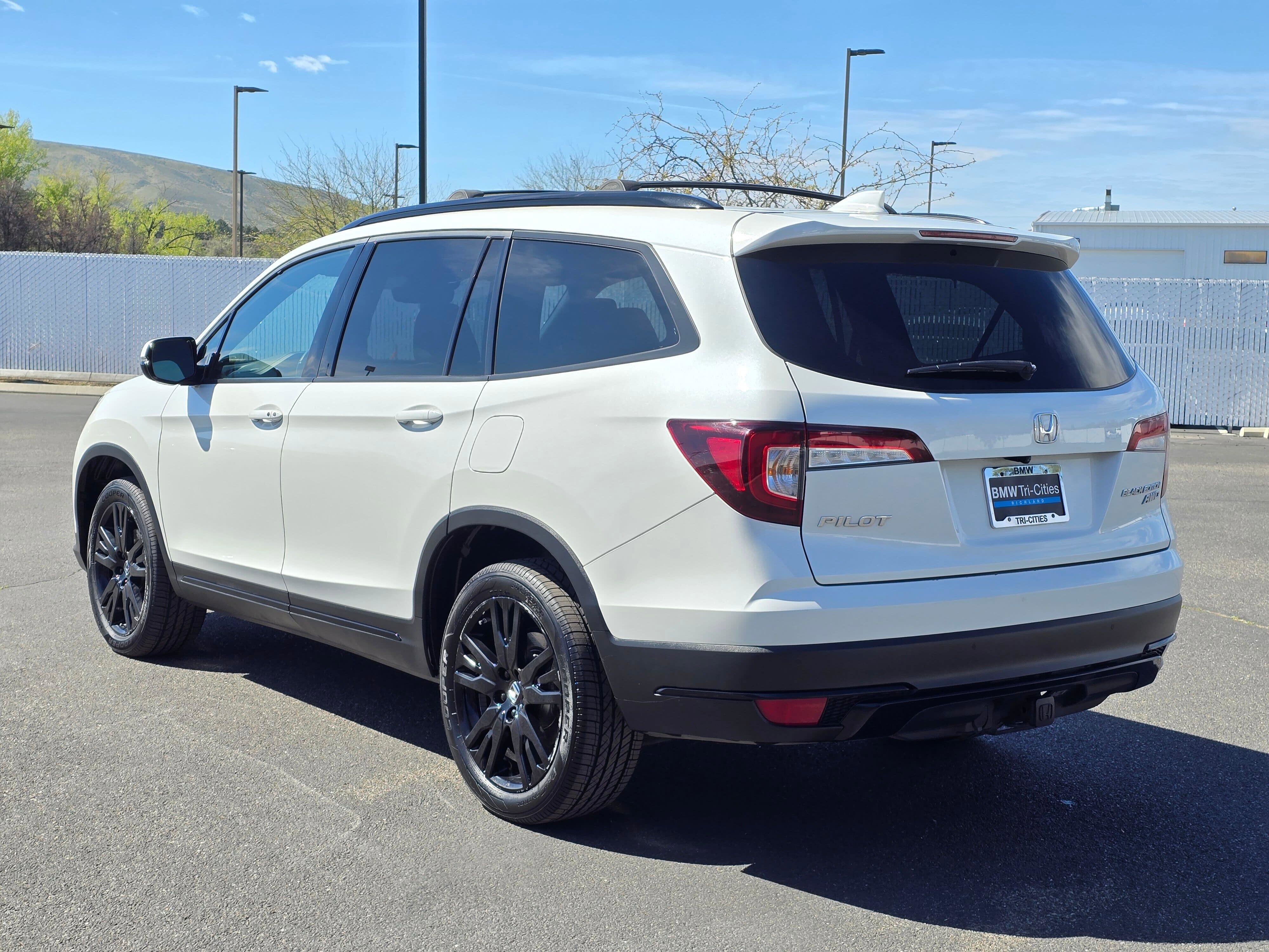 Used 2021 Honda Pilot Black Edition image 4