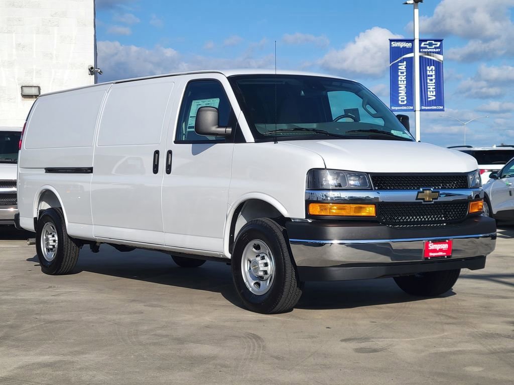New 2026 Chevrolet Express 3500 Extended RWD image 22