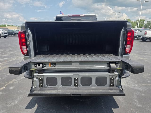 Used 2024 GMC Sierra 1500 SLE w/ Preferred Package AWD/4WD image 5