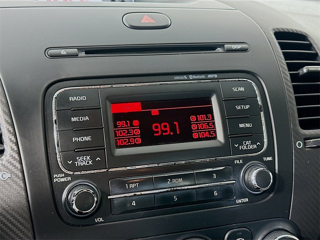 Used 2015 Kia Forte EX image 13