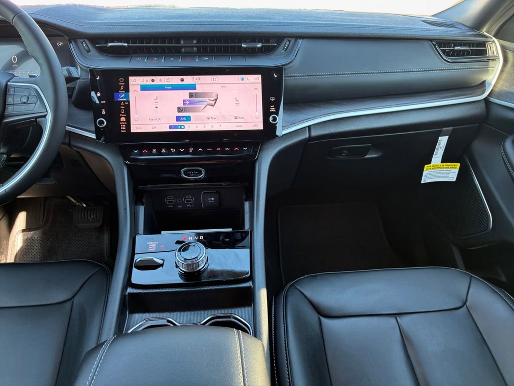 New 2026 Jeep Grand Cherokee L Limited image 3