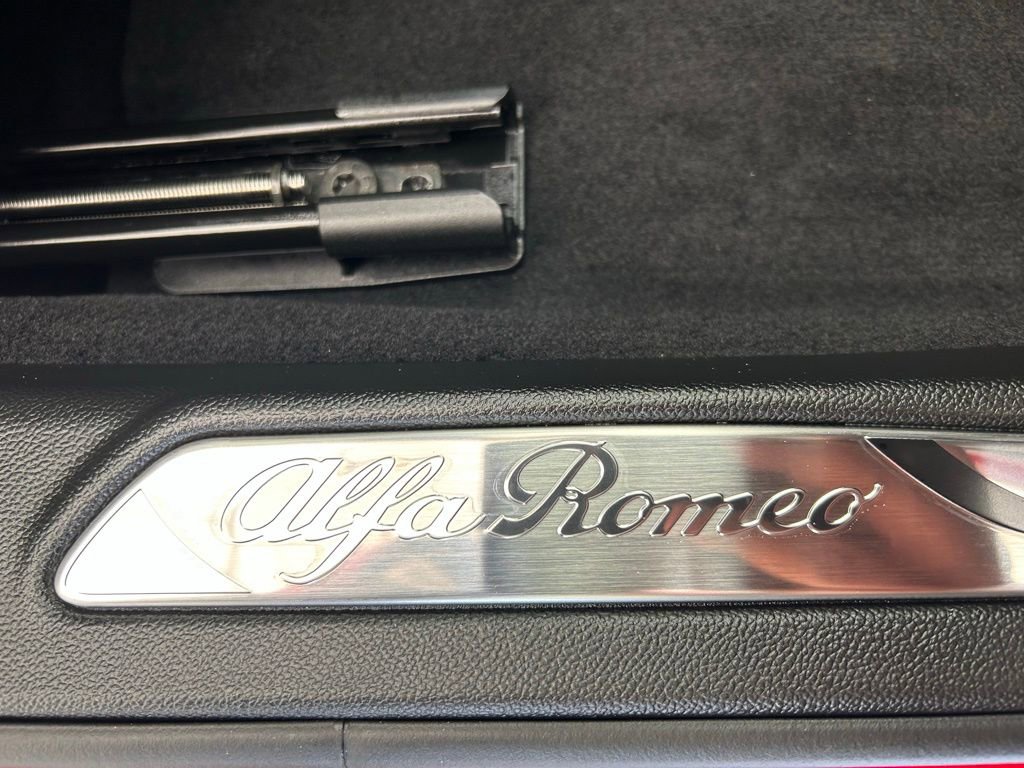 New 2025 Alfa Romeo Giulia w/ Driving Assist Package image 16