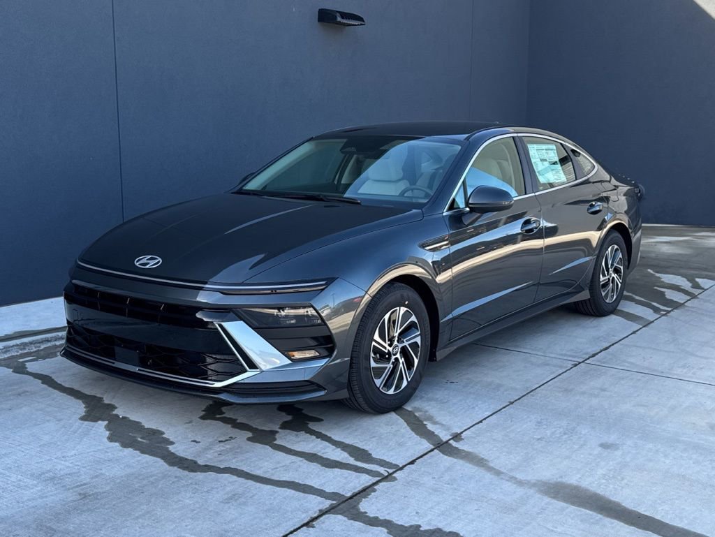 New 2026 Hyundai Sonata Blue