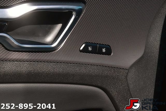 Certified 2025 Kia Sportage SX FWD image 13