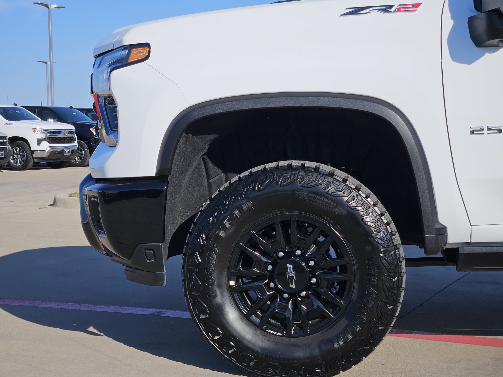Certified 2026 Chevrolet Silverado 2500 ZR2 AWD/4WD image 11