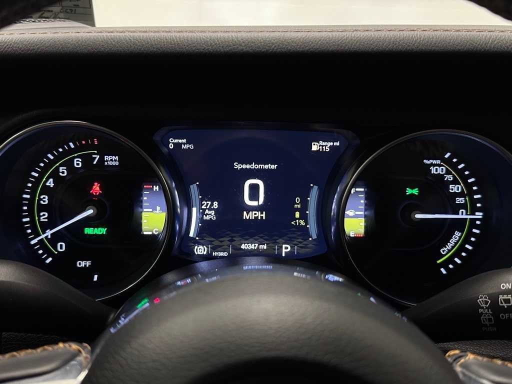 Used 2021 Jeep Wrangler Unlimited Sahara image 28