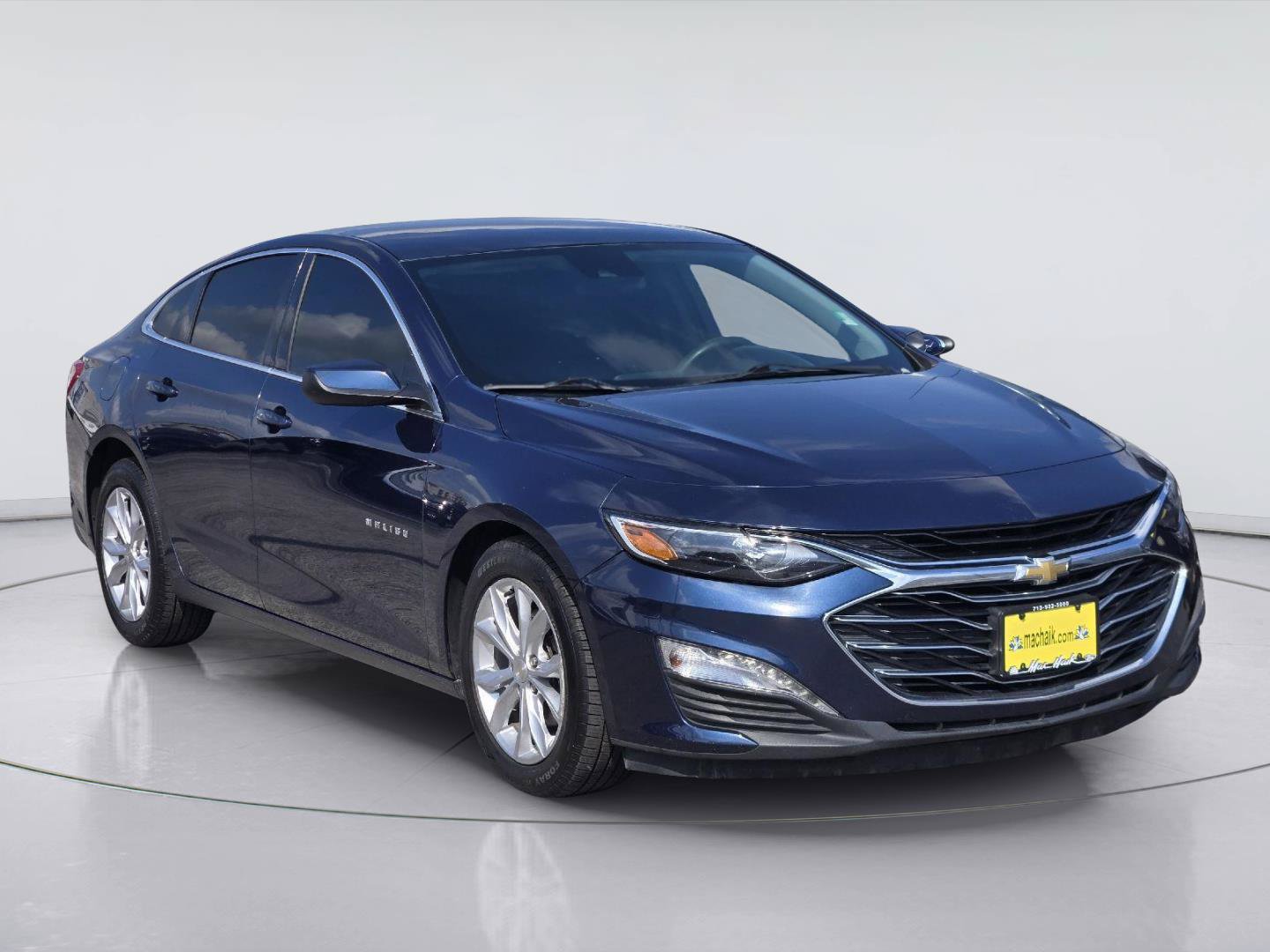 Used 2020 Chevrolet Malibu LT FWD image 3