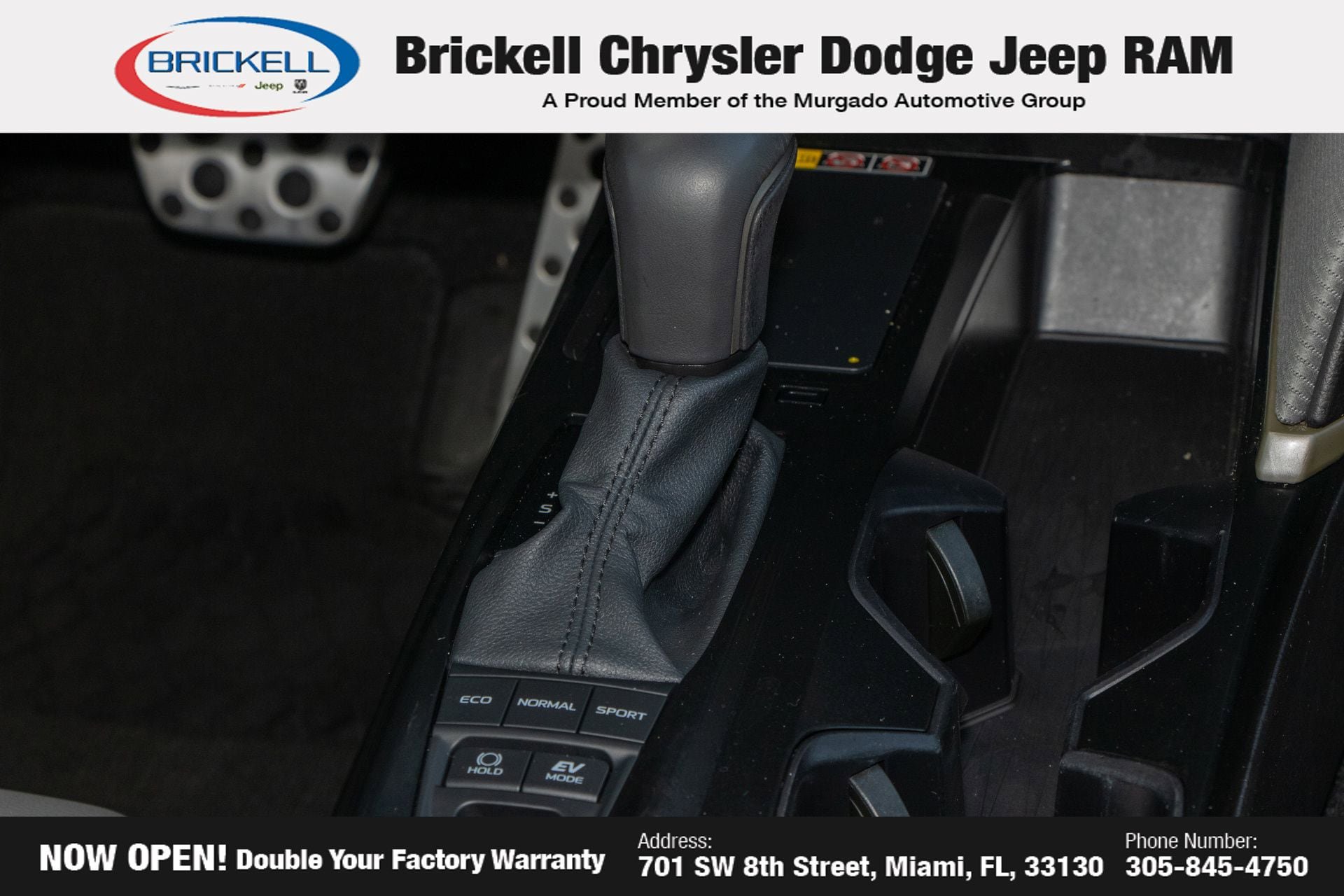 Used 2025 Toyota Camry SE FWD image 24