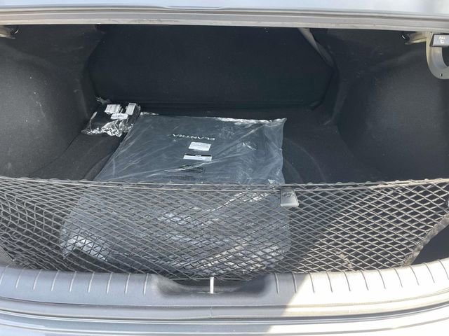 Certified 2025 Hyundai Elantra Sport image 8