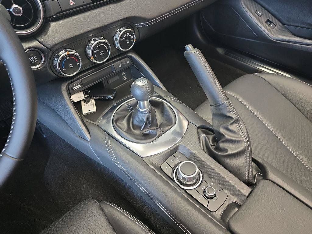 New 2026 MAZDA MX-5 Miata RF Grand Touring RWD image 20