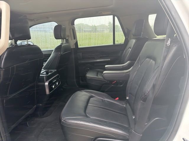 Used 2020 Ford Expedition Platinum AWD/4WD image 9