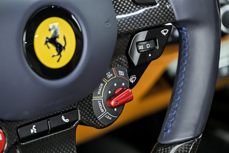 Used 2023 Ferrari 812 GTS RWD image 31