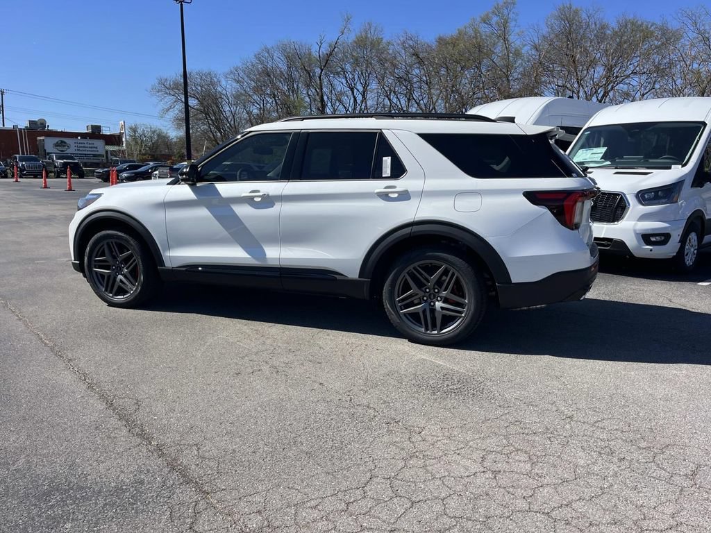 New 2026 Ford Explorer ST w/ Sun And Sound Package AWD/4WD image 8