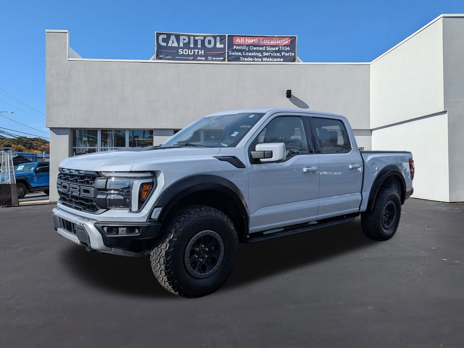 Used 2025 Ford F150 Raptor image 5