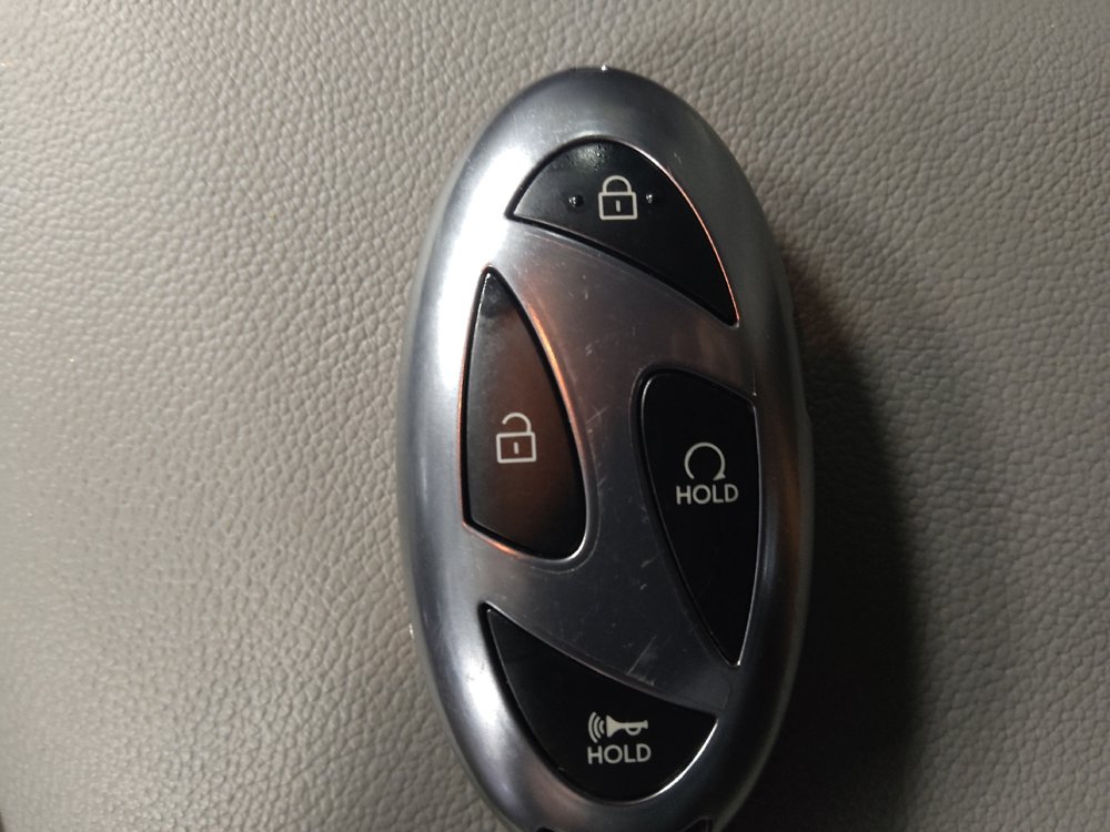 Used 2025 Hyundai Elantra Sport FWD image 32