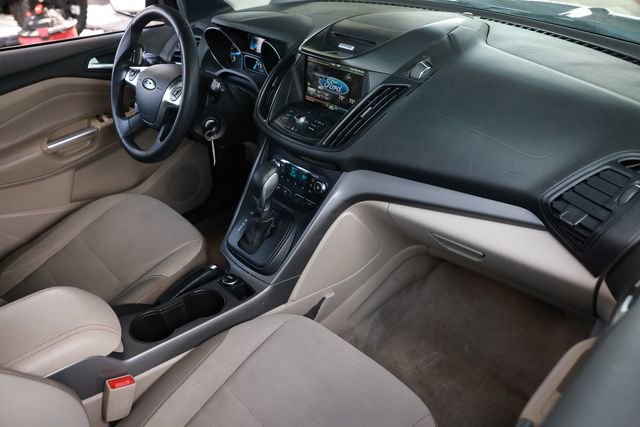 Used 2015 Ford Escape SE w/ Equipment Group 201A image 21